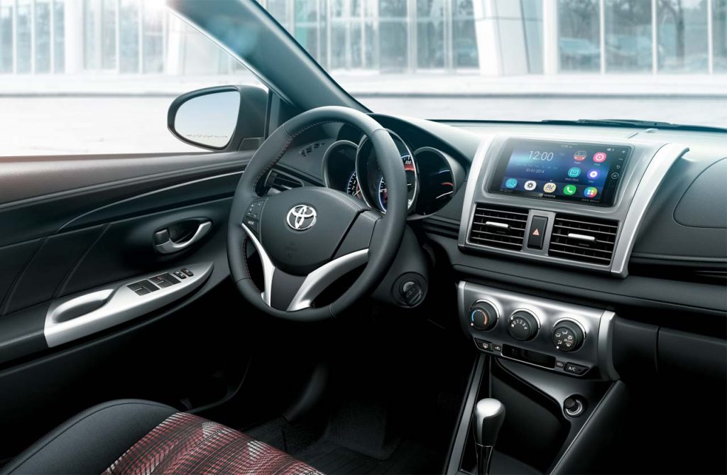 Interior Toyota Yaris Argentina