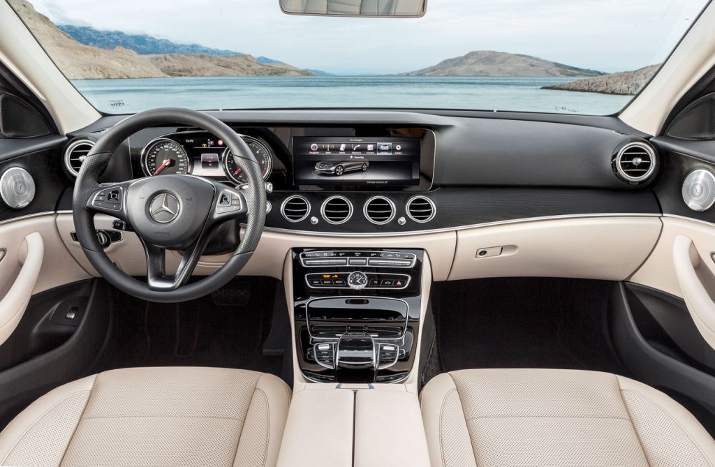 Interior Mercedes-Benz Clase E