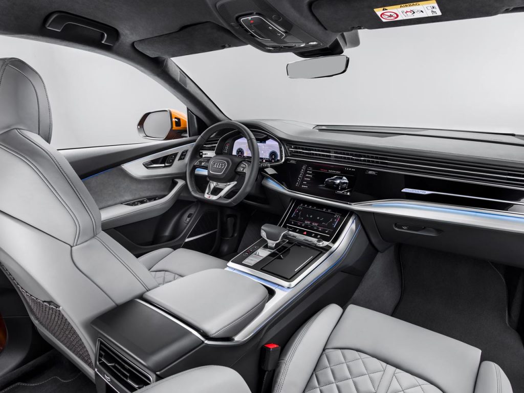 Interior Audi Q8