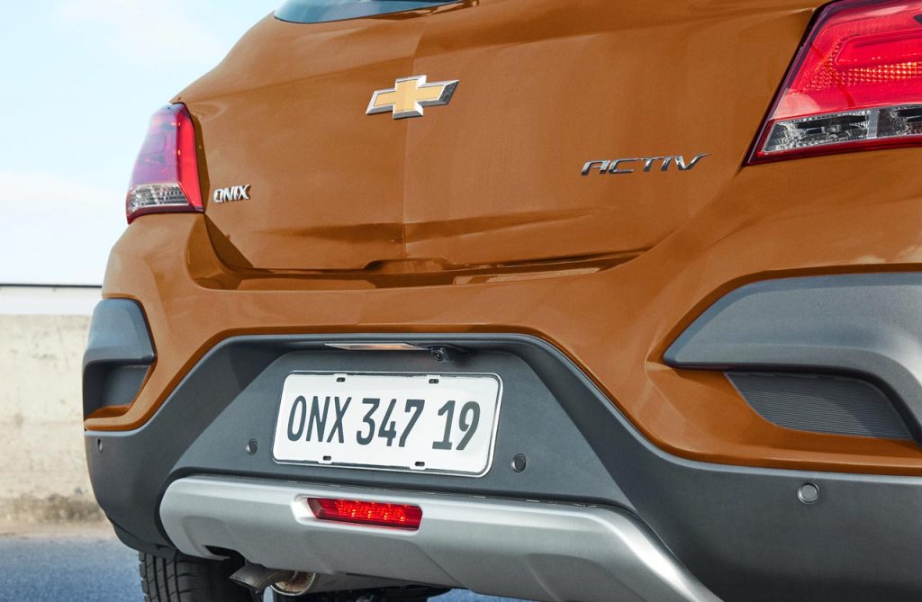 Portón Chevrolet Onix 2019