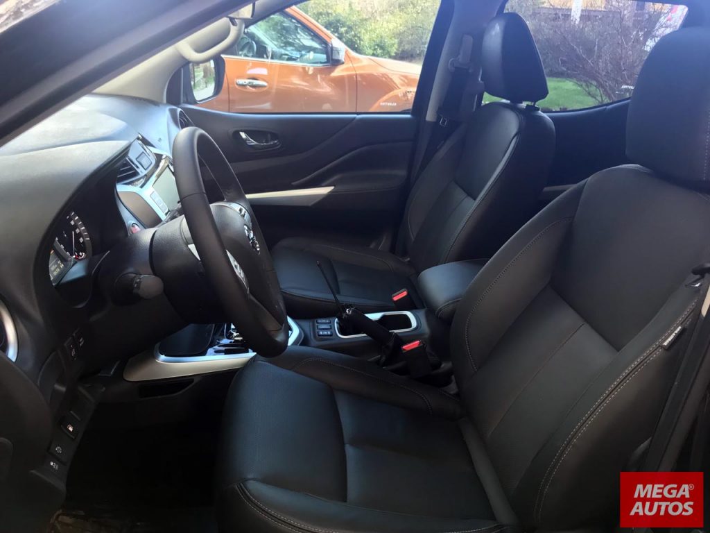 Interior Nissan Frontier