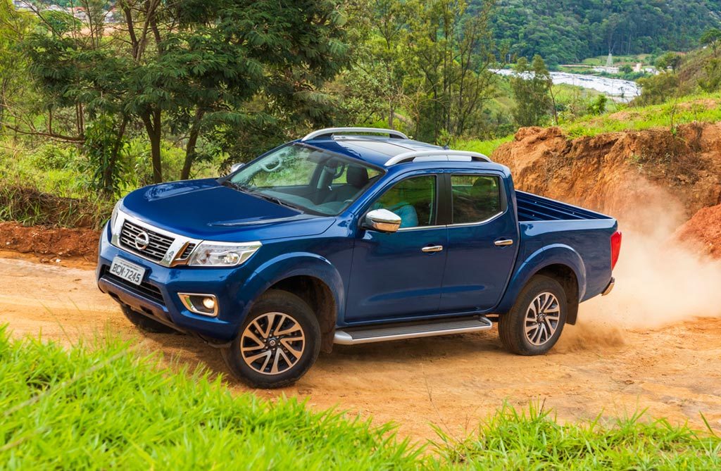 Nissan Frontier LE