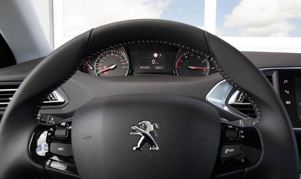 Interior Peugeot 308 S