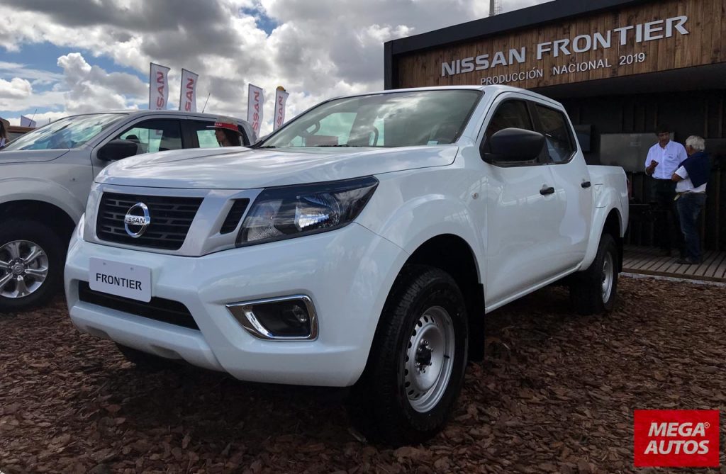 Nissan Frontier S