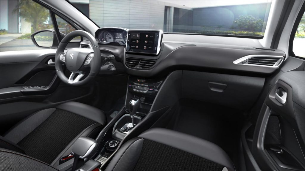 Interior nuevo Peugeot 2008 (restyling)