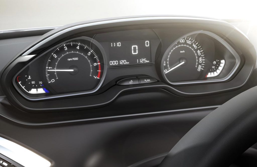 Interior nuevo Peugeot 2008 (restyling)