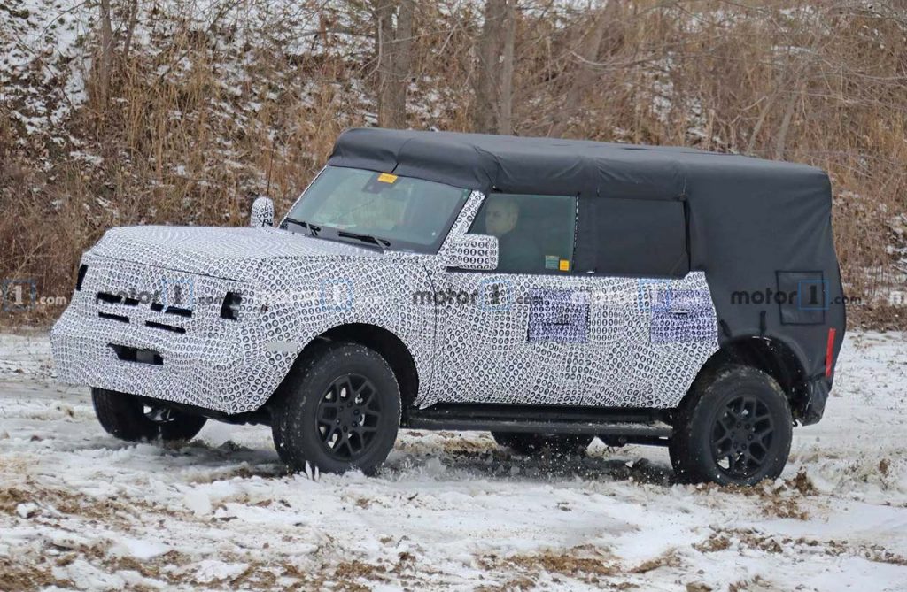 Ford Bronco 2021 (Motor1.com)