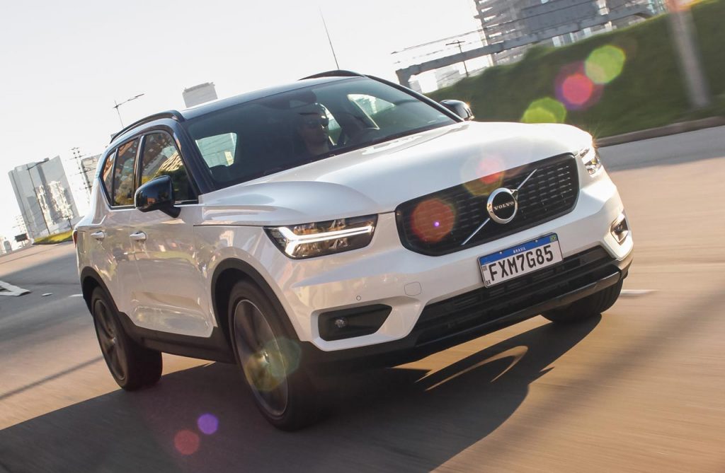 Volvo XC 40 T5 Plug-In Hybrid R-Design