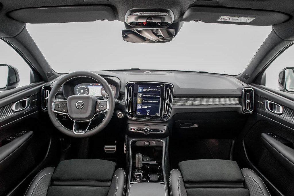 VolvoXC40PlugInHybridinterior Mega Autos