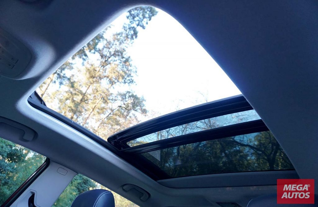 Interior nueva Chevrolet Tracker