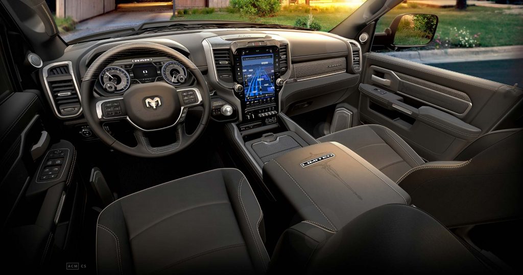 Interior Ram Heavy Duty 2021