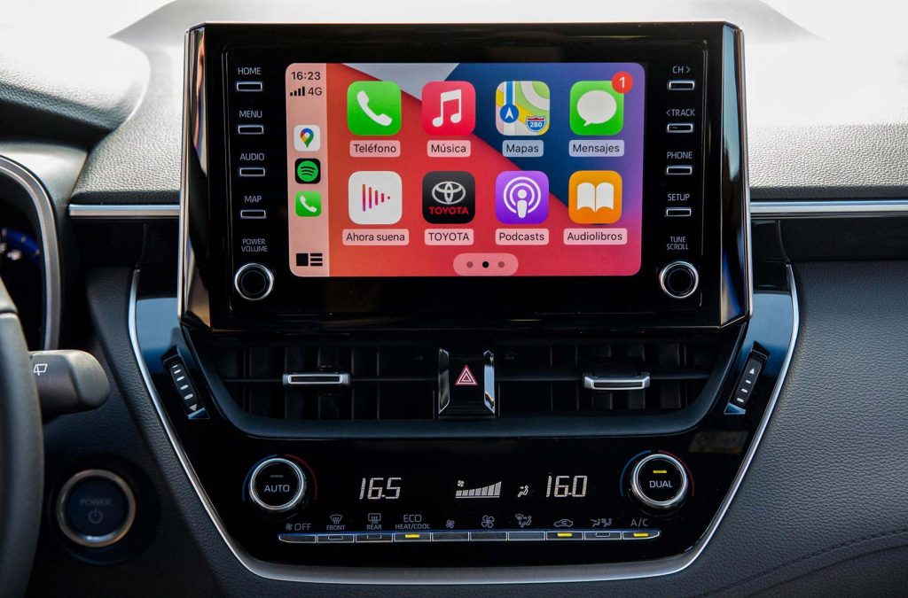 ToyotaCorollaCrossAppleCarPlay Mega Autos