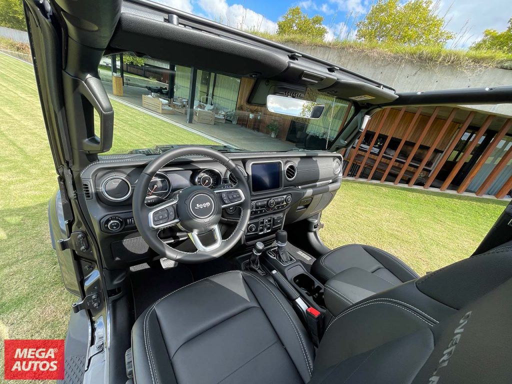 Interior Jeep Gladiator Overland