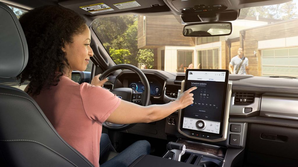 Interior Ford F-150 Lightning eléctrica