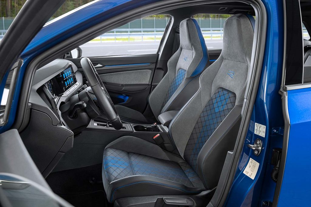 Interior Volkswagen Golf R Variant 2022