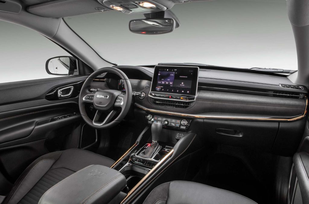 Interior Nuevo Jeep Commander