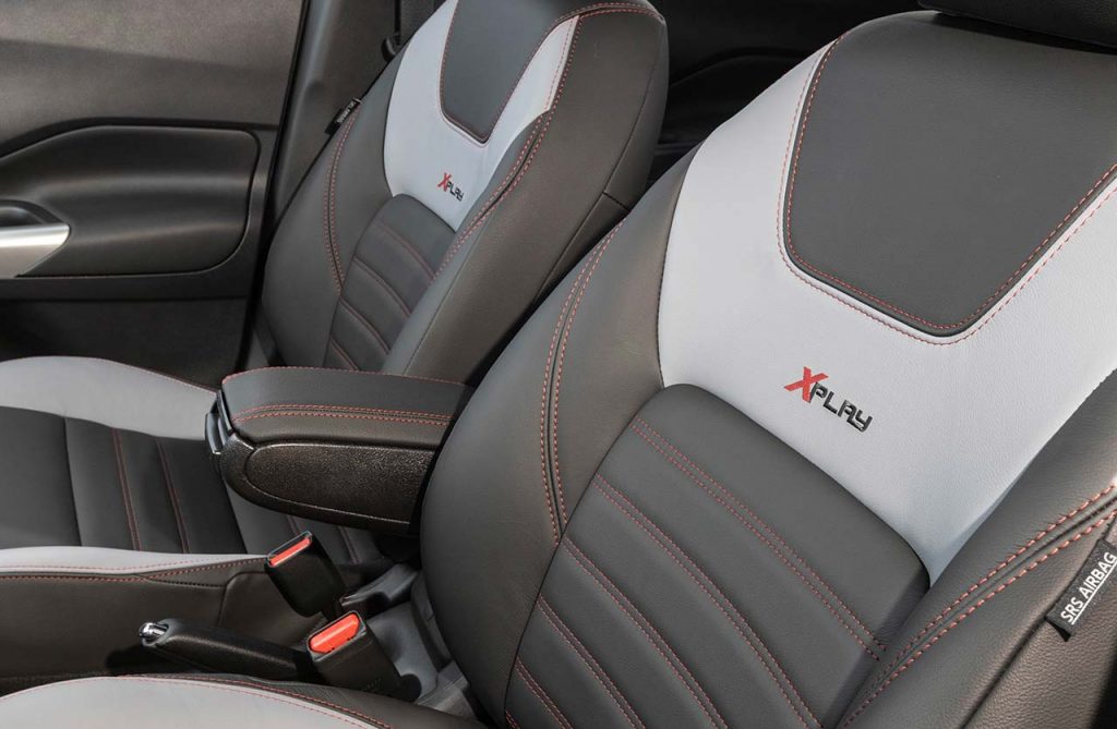 Interior Nissan Kicks XPlay