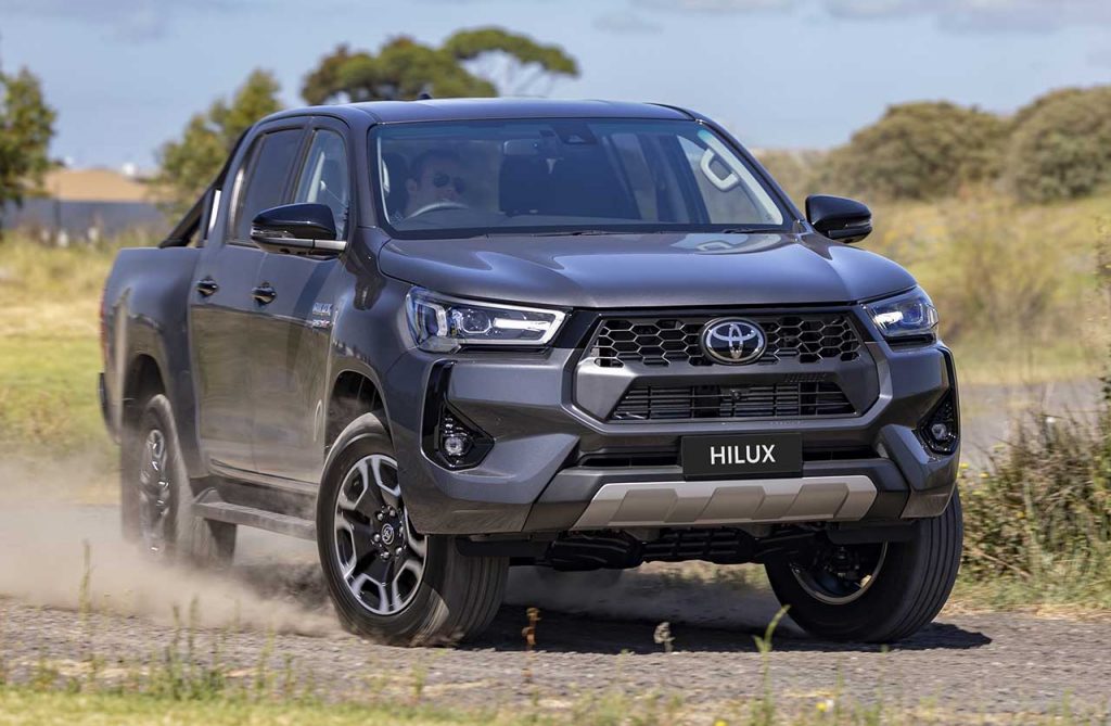 2024 Toyota HiLux SR5