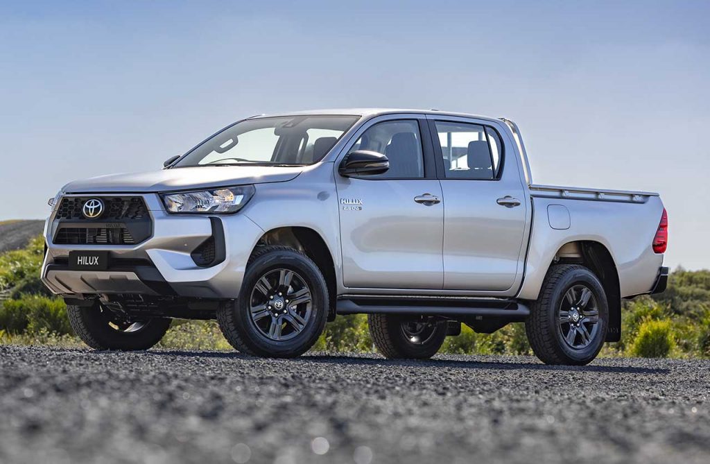 2024 Toyota HiLux SR