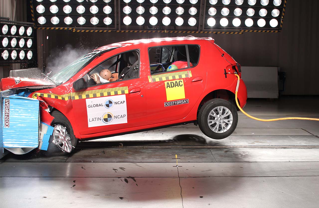 Cuatro Estrellas De Latin Ncap Para El Renault Kardian Y Cero Para Los