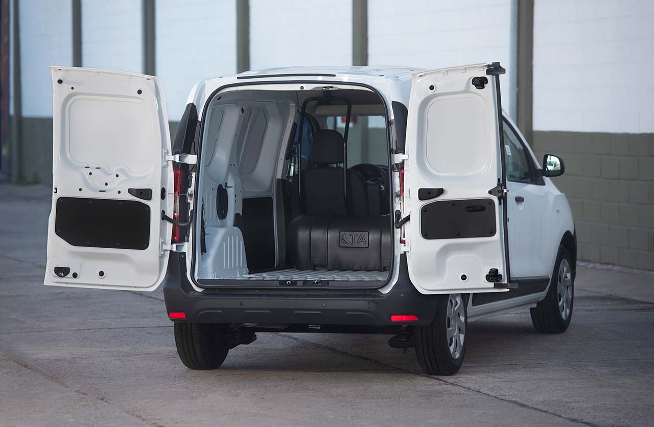 Renault Kangoo Express y Logan, ahora con GNC (con garantía)